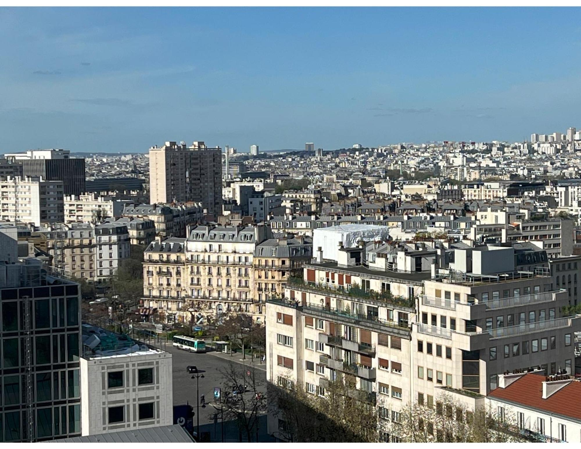 Chic 2 Rooms Paris13 With View Buitenkant foto